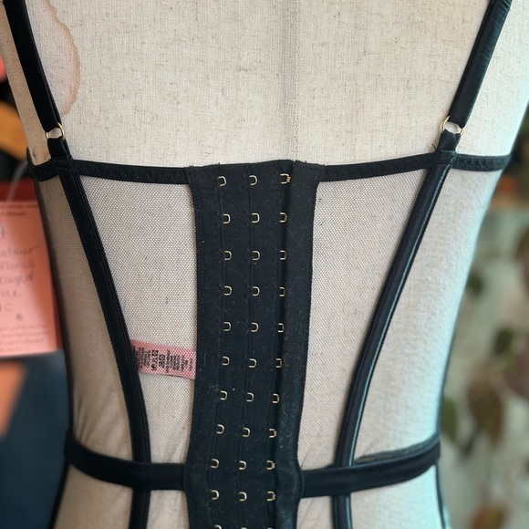 Agent Provocateur black floral embroidered mesh  caged bustier - Picture 6 of 12